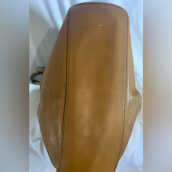 Coach Madison Carlyle Shoulder Bag - Tan Leather (As Is, See Photos) - Picture 9 of 12